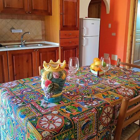Villette Di Scopello - Casa Vacanze מראה חיצוני תמונה